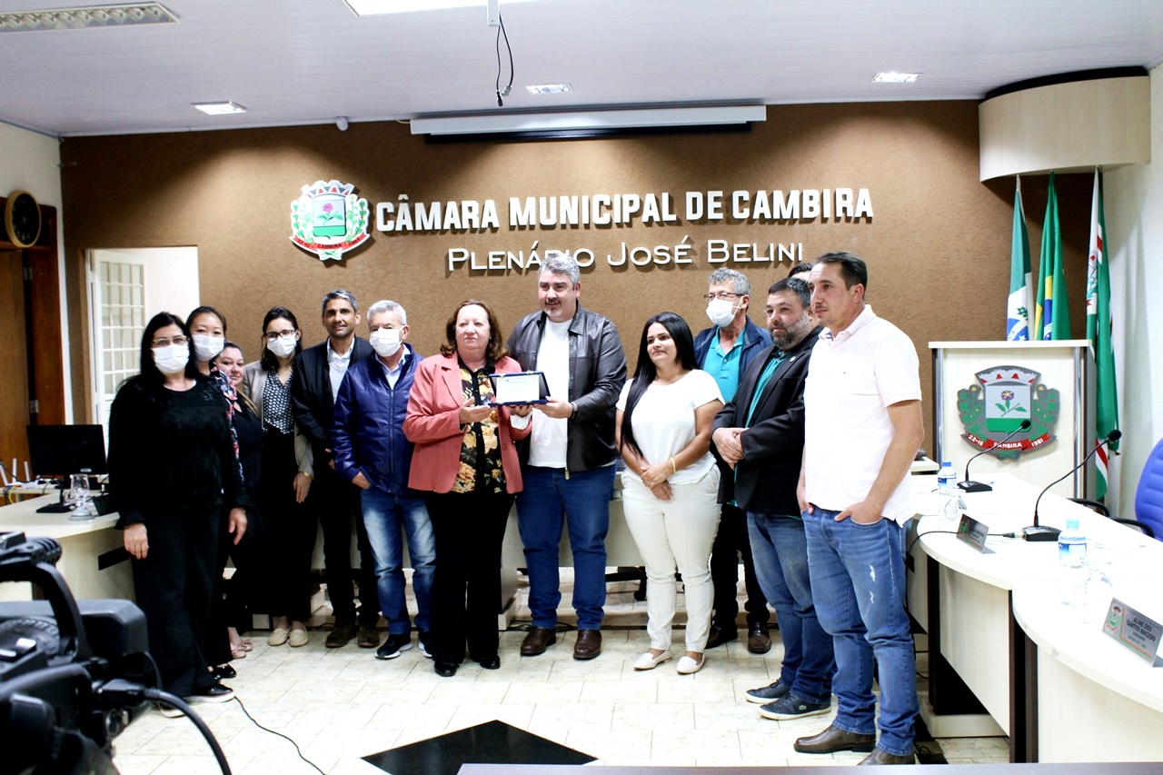 Sessão Solene para homenagear Luzia Rasteli Navarro 